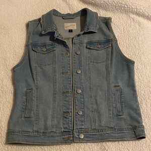 Denim Vest w/ Pockets